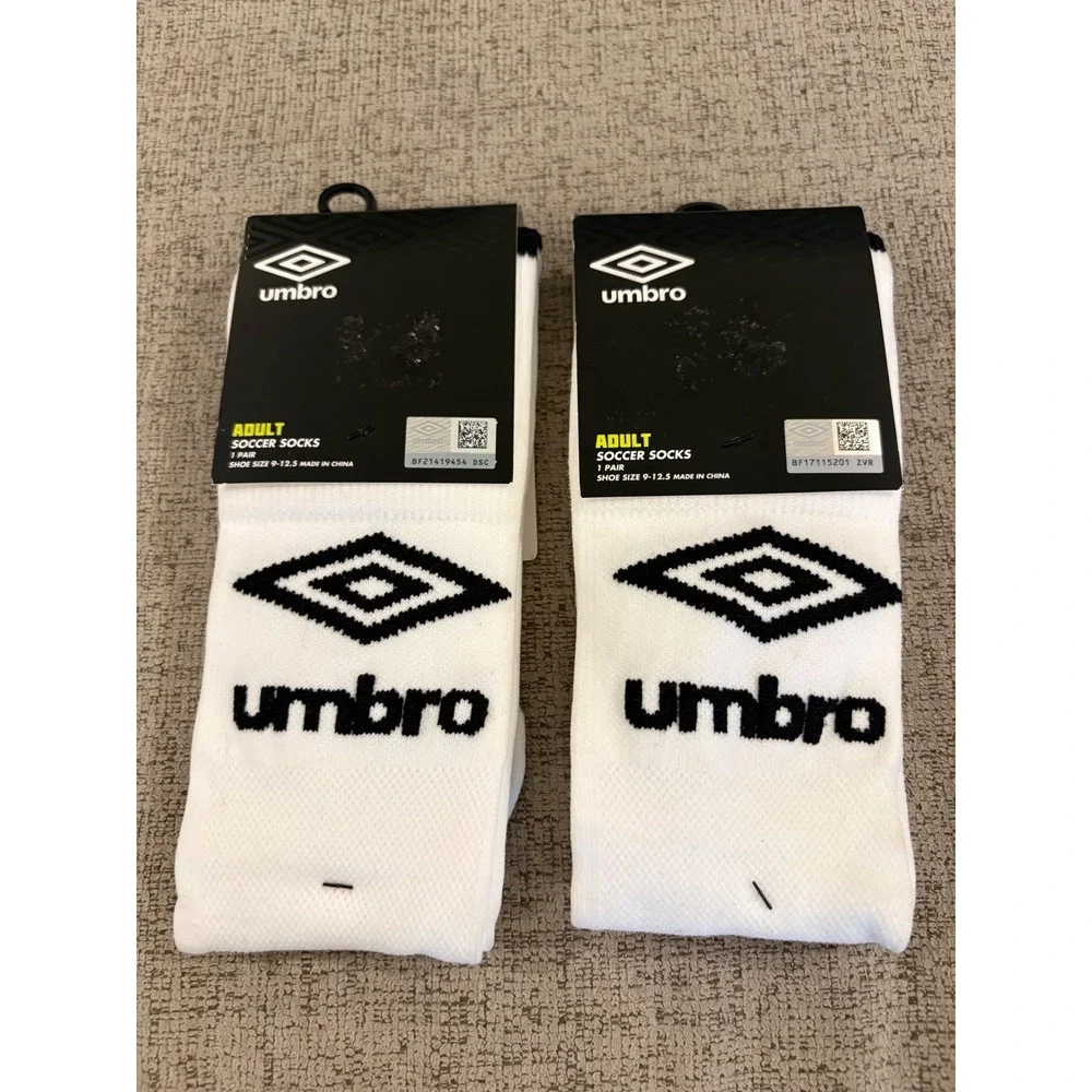 Umbro Adult Soccer Socks White Black 2 Pairs Shoe Size 9-12.5 Moisture Wicking